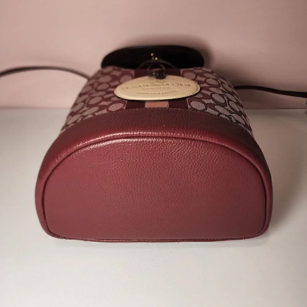 NWT Coach CE601 Dempsey Drawstring Backpack In Signature Jacquard Wine